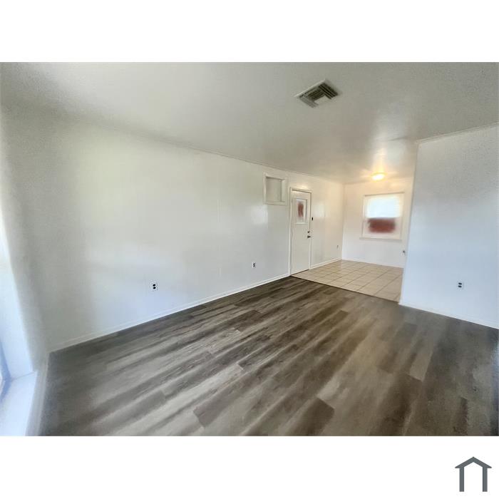 240 Azalea Dr