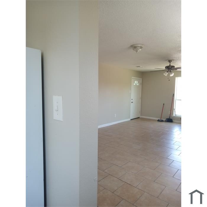 1667 Southlawn Blvd