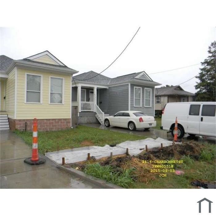 2416 Charbonnet St