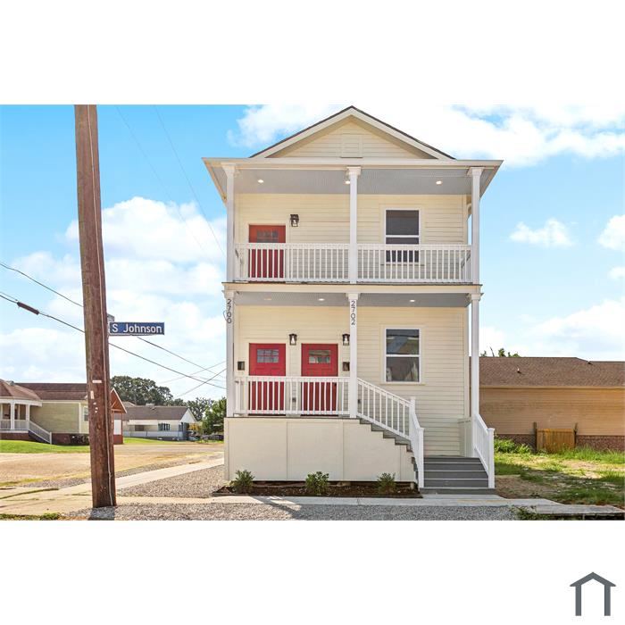 2702 S Johnson St