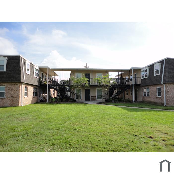 Bacmonila Garden Apartments