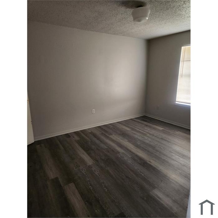 985 Monet Dr