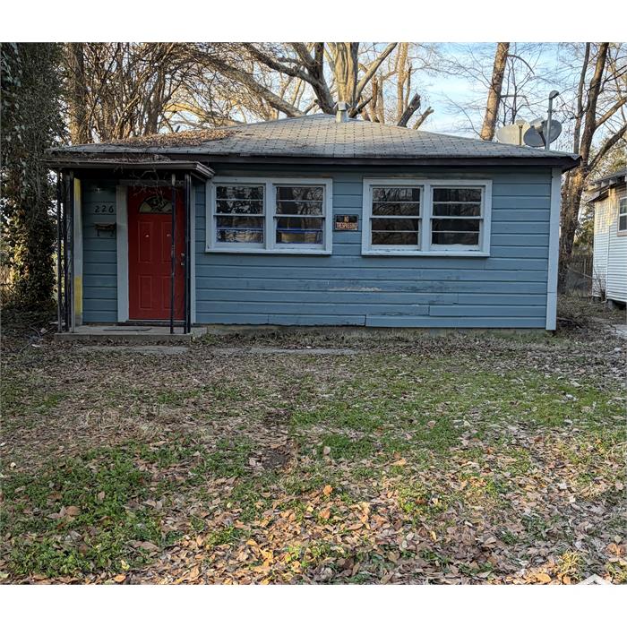 226 W 69th St