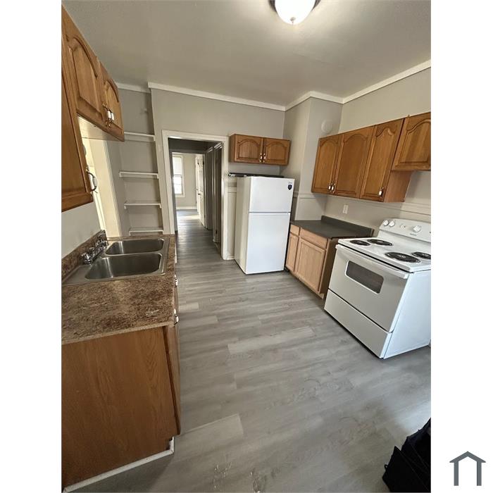 38 Nursery St