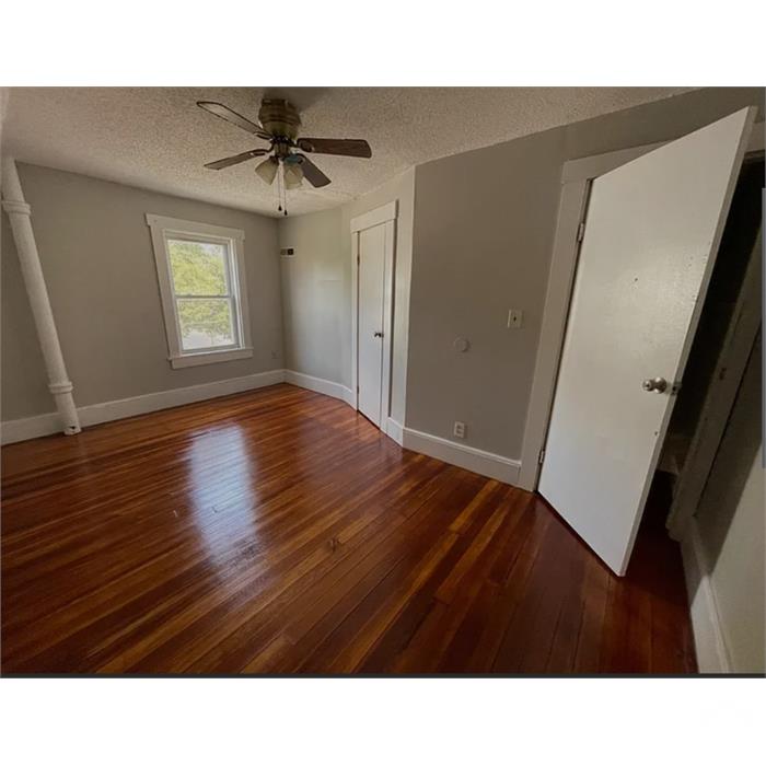22 Cedar St