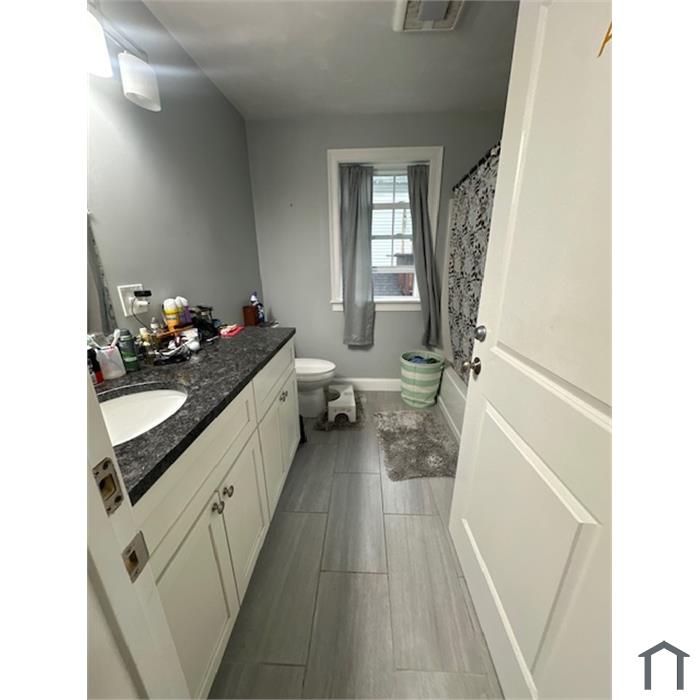 15 Otis Ct