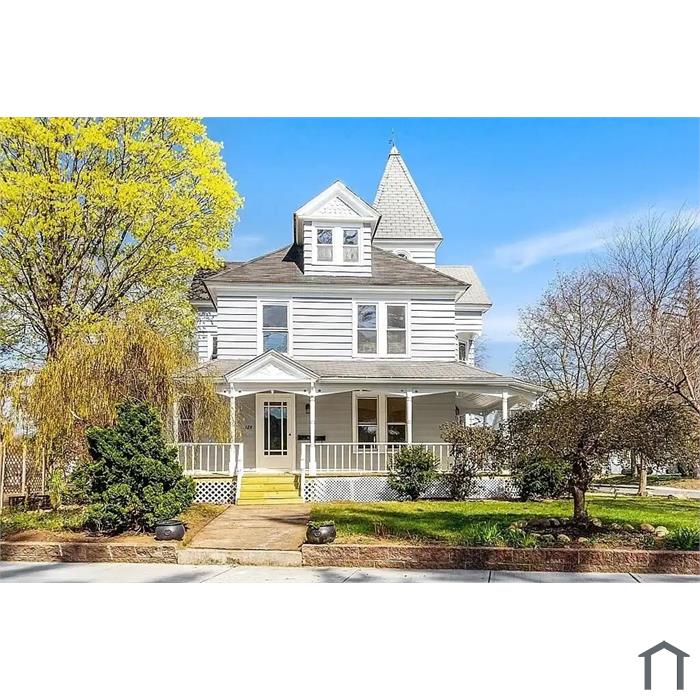 129 Union St