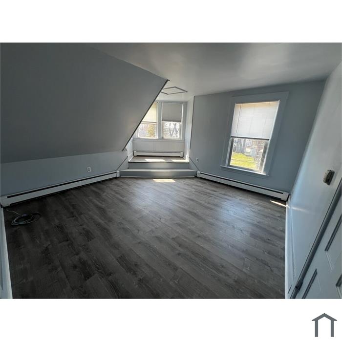 119 Graham St