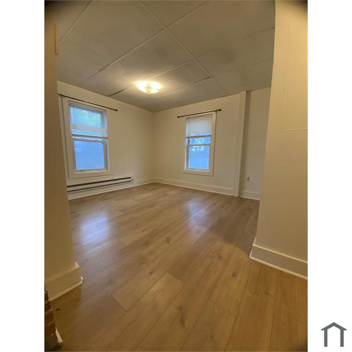 246 Beacon St