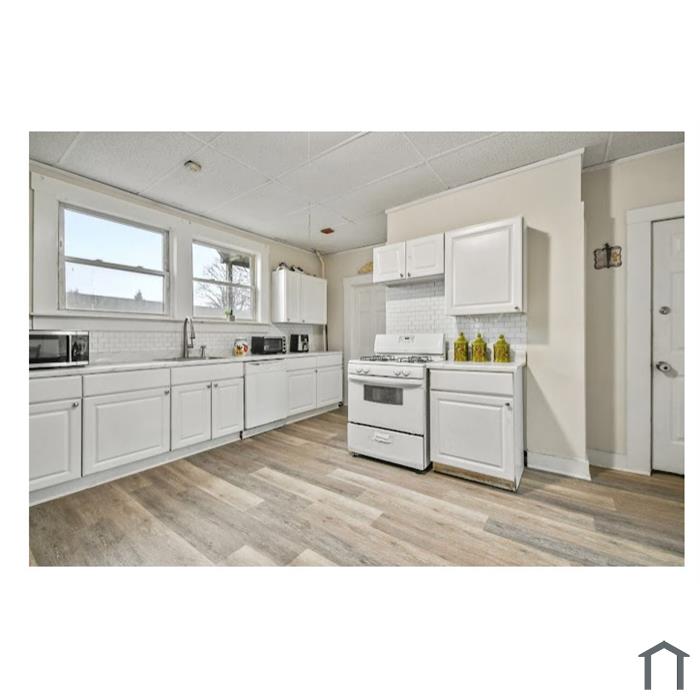 96 Water St