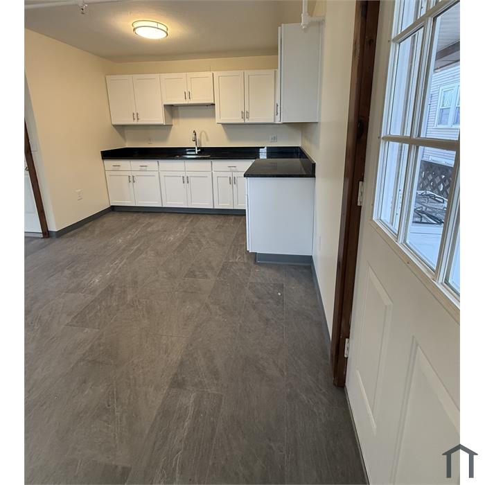 54 Mechanic St