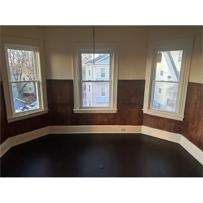 42 Dorchester St