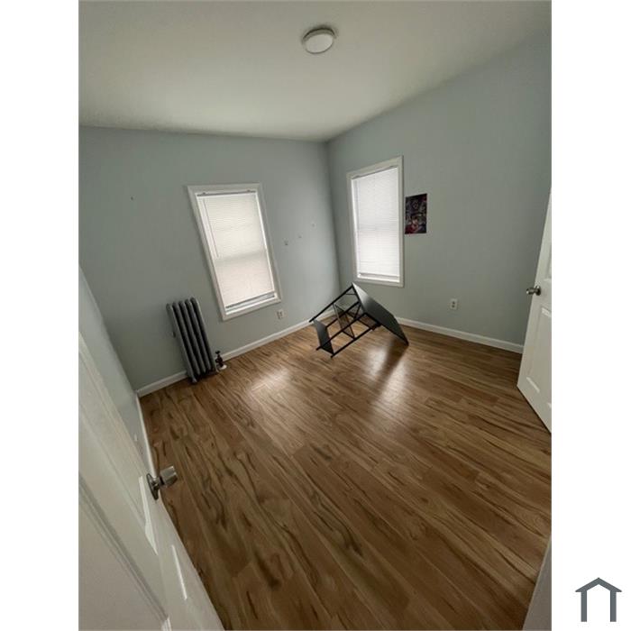42 Saratoga St