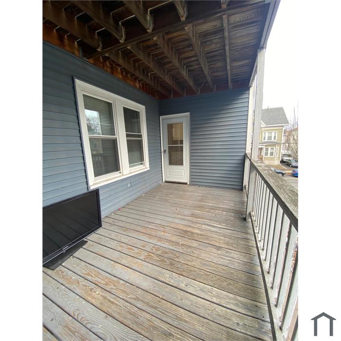 26 Harwood St