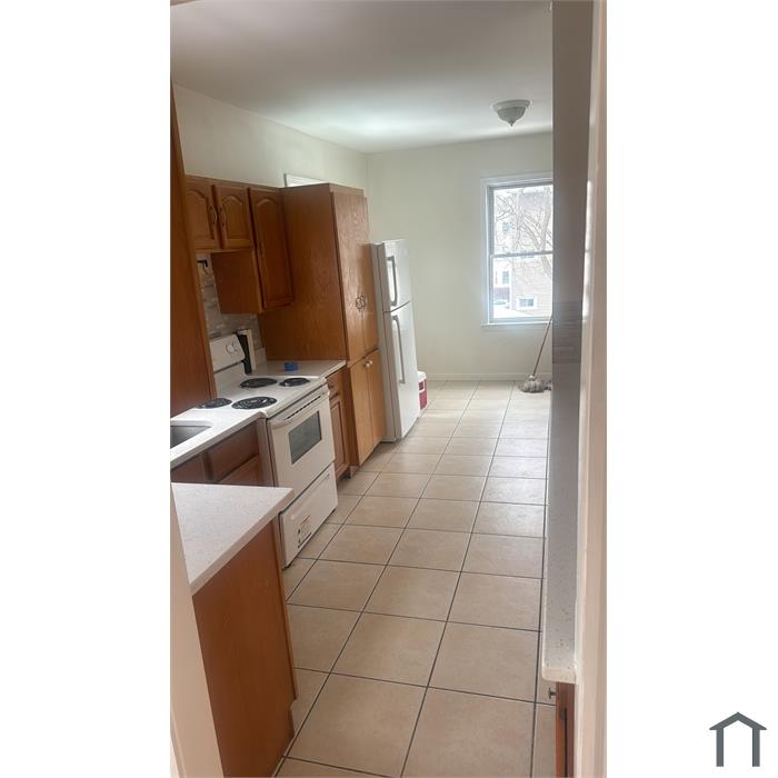176 Hamilton Ave