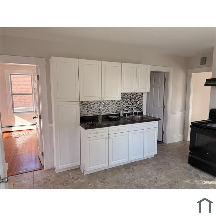4 Berry St