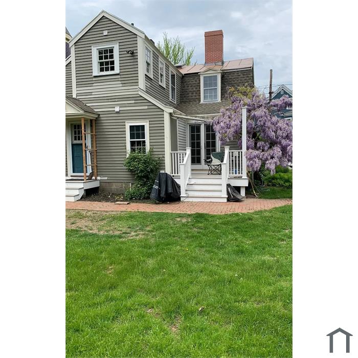 26 Dearborn St