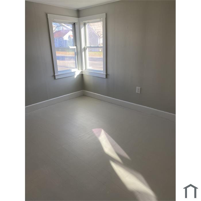 3 Bedroom Single Family House 69 Tower Ave in Marshfield, MA