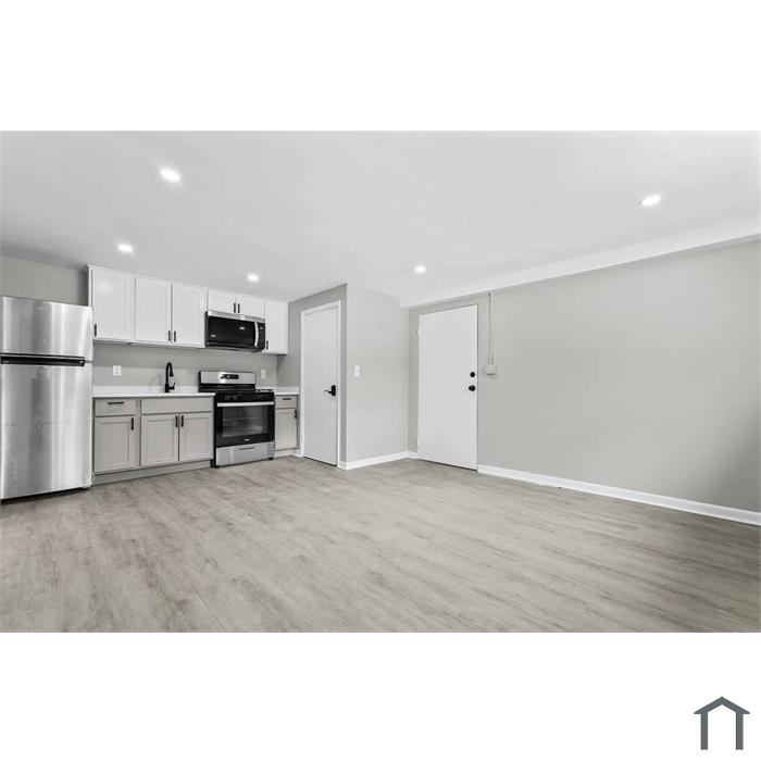 58 N Paul St