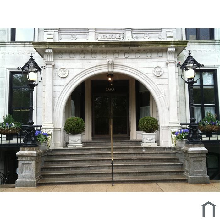 160 Commonwealth Ave