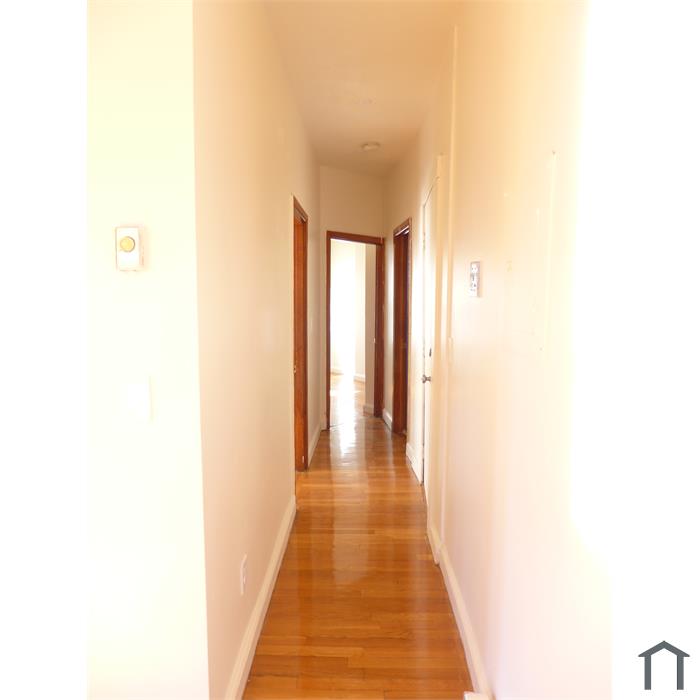 1 Kenilworth St