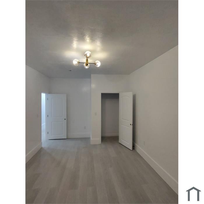 22A Crawford St