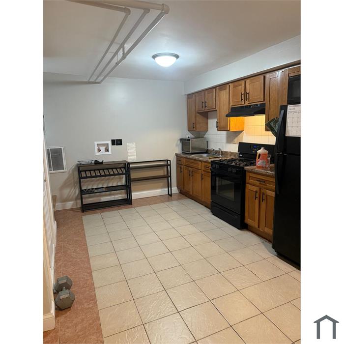 5 Maybury St