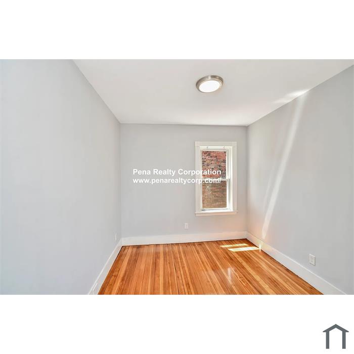 6 Gibson St