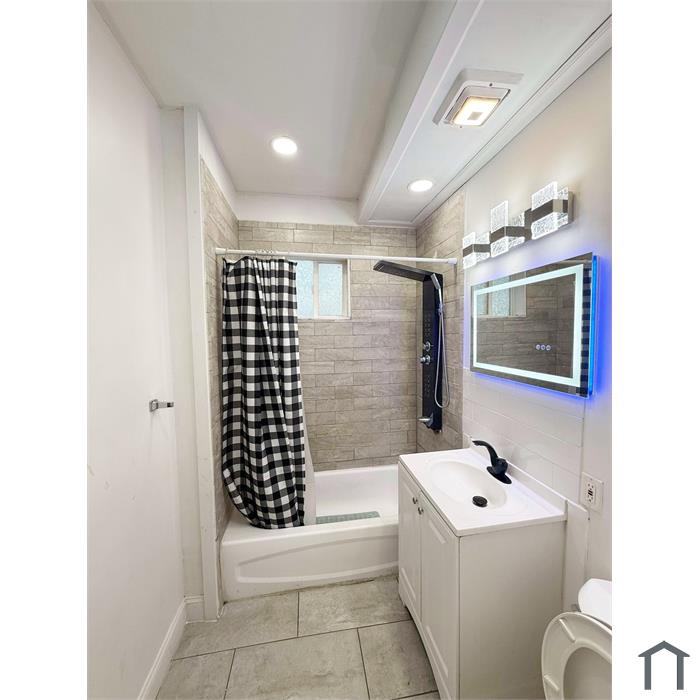 3 Bedroom Apartment 23 Dunlap St in Boston, MA