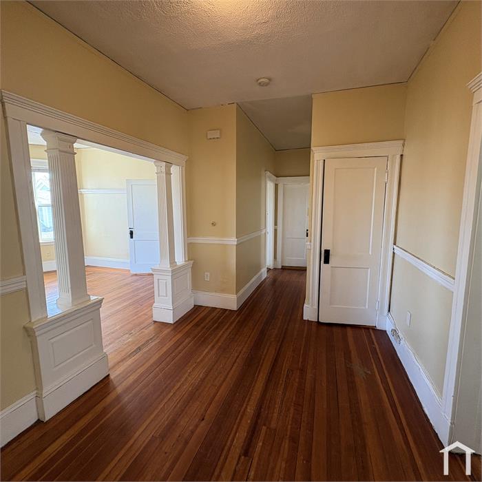 46 Armandine St