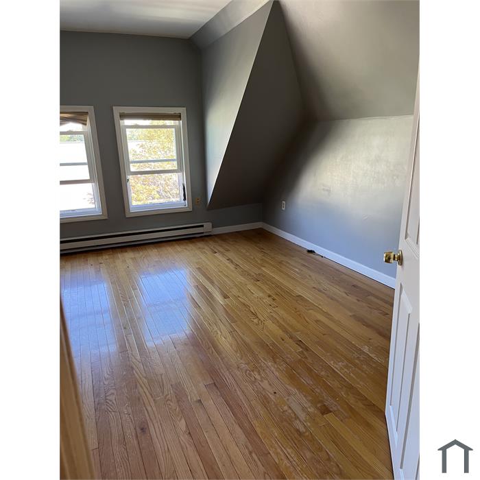 63 Clifton St