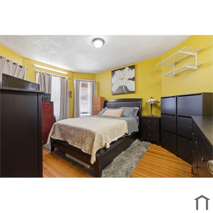 22 Deering Rd