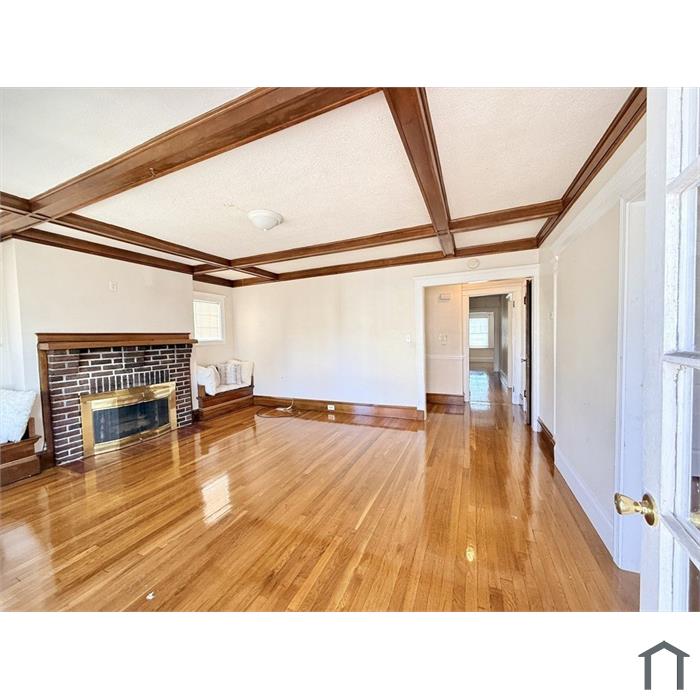 48 Rosewood St