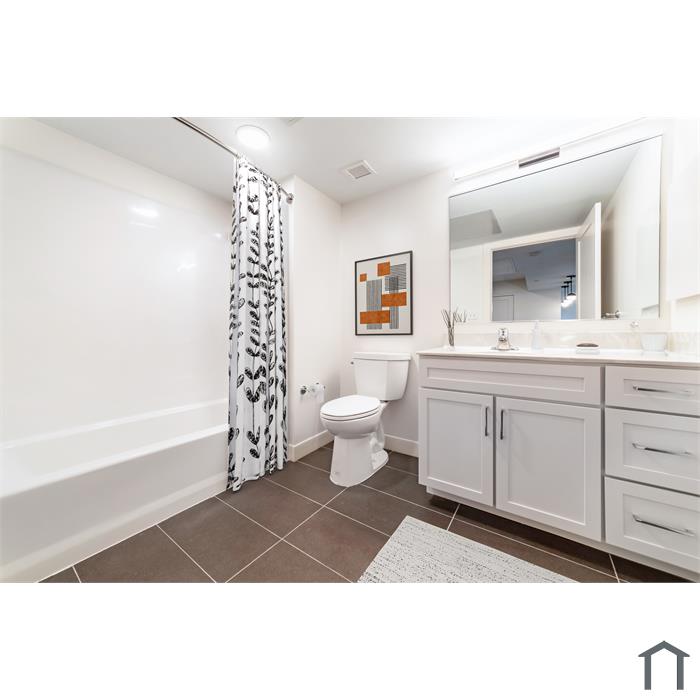 Parkway 1208