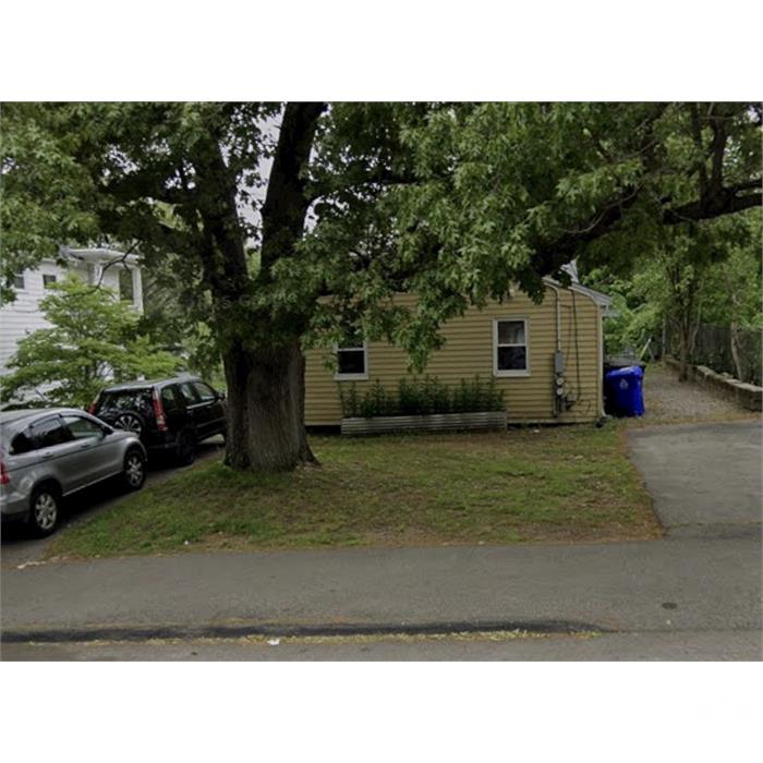 568 Metropolitan Ave
