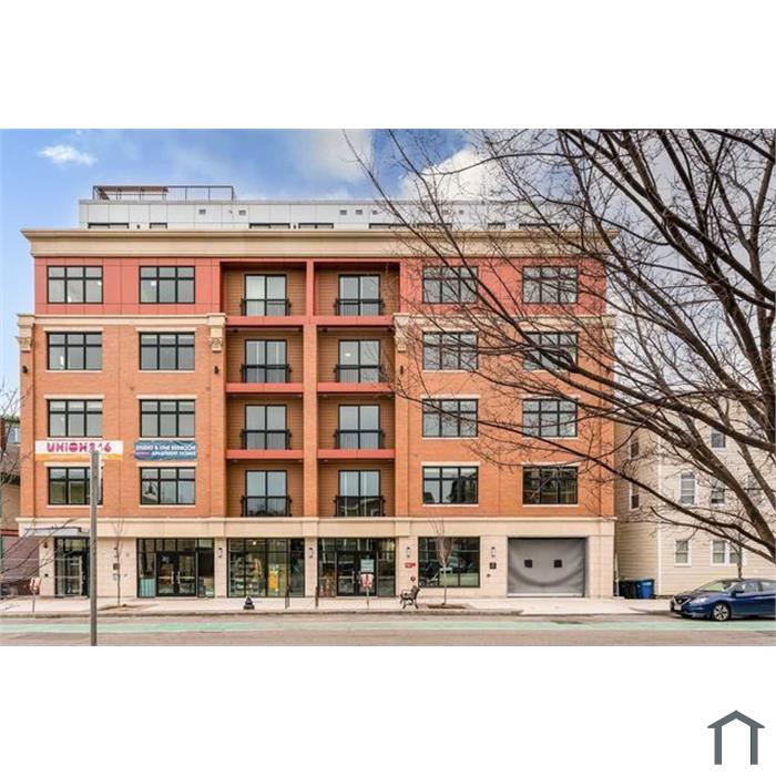 Brady Building 449 Canal St in Somerville, MA