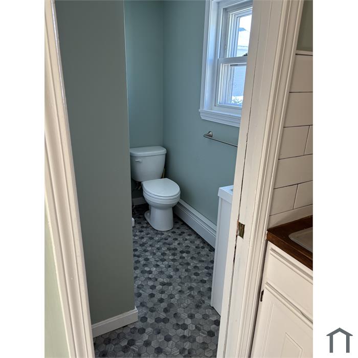 2 Malden St