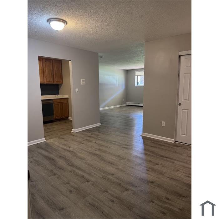 800 Governors Dr