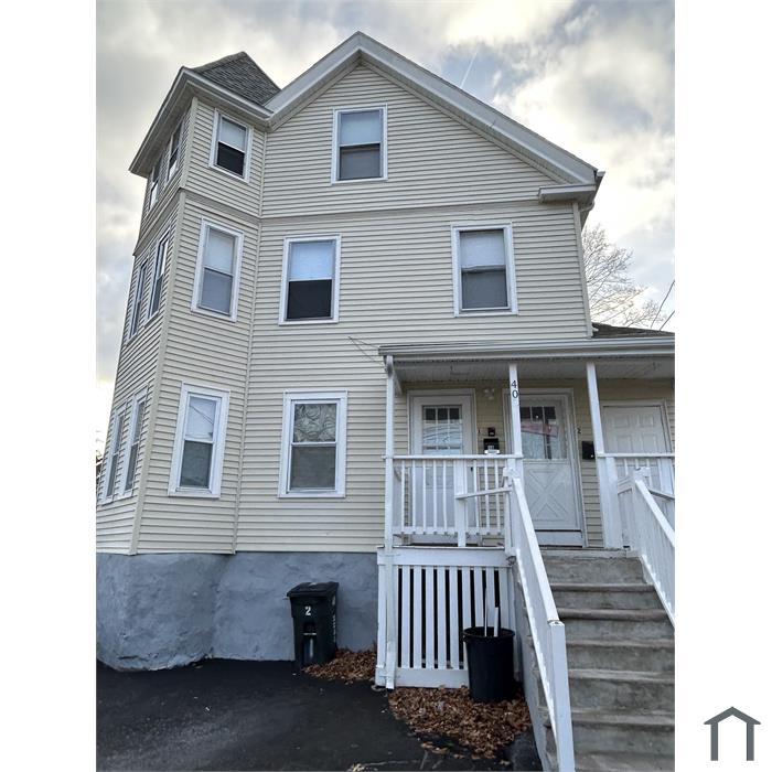 40 Hurd St