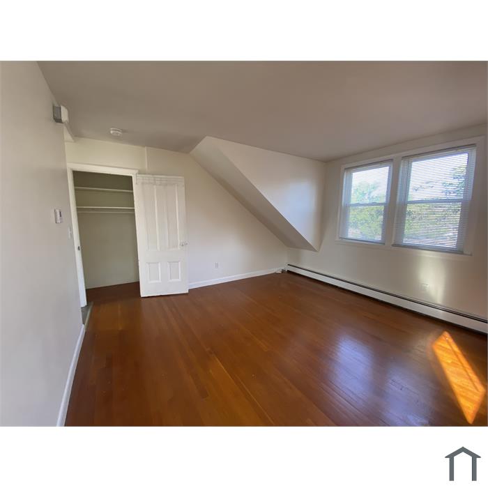 40 Pond St