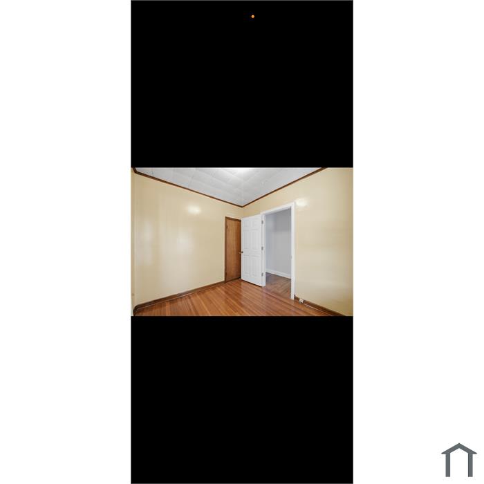 112 Ford St