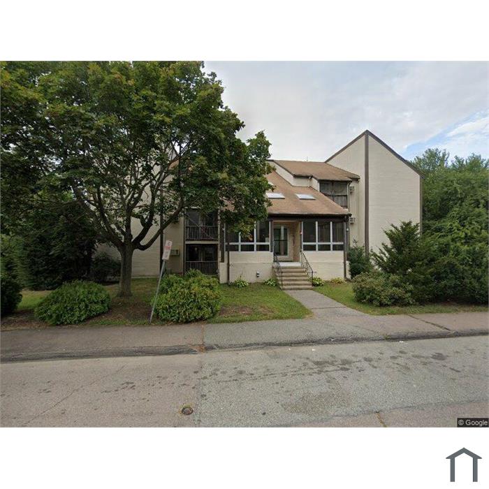 14 Thompson Dr