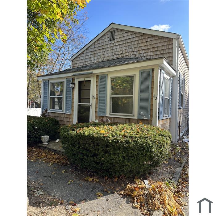 63 Adams St, Bourne, MA 02532