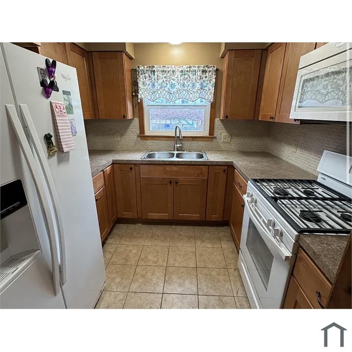 194 McGowan St