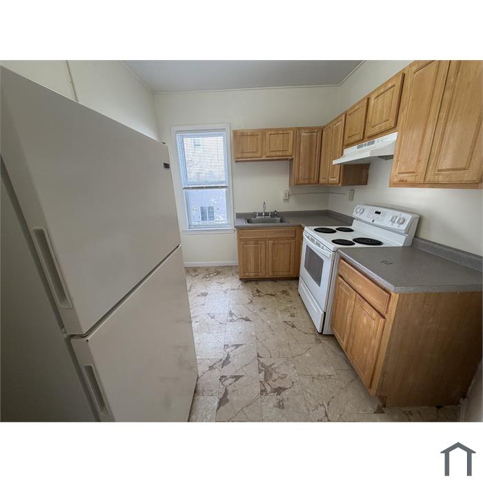 339 E Main St