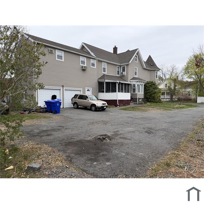 183 High St