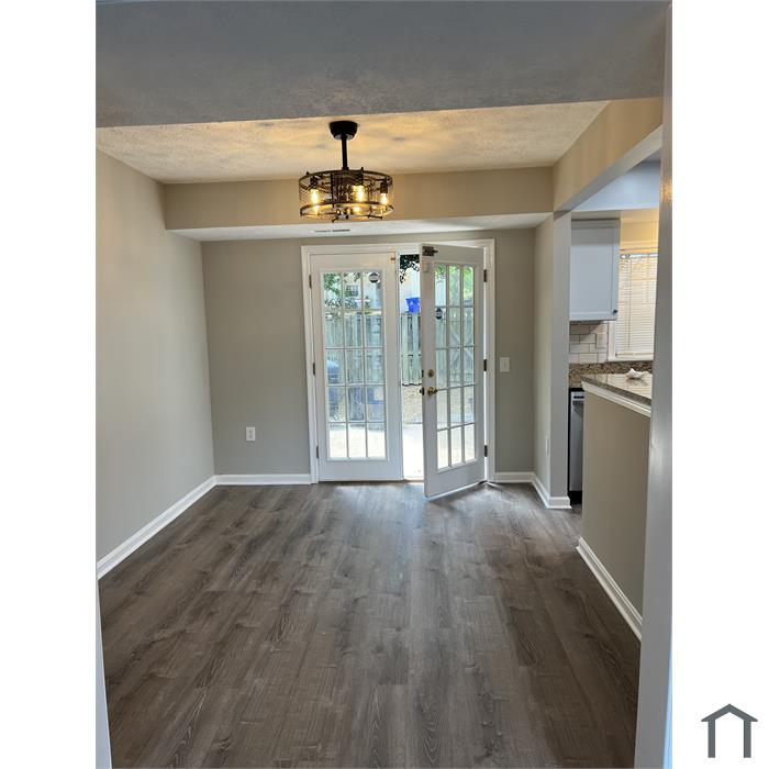 3681 Kempsford Field Pl