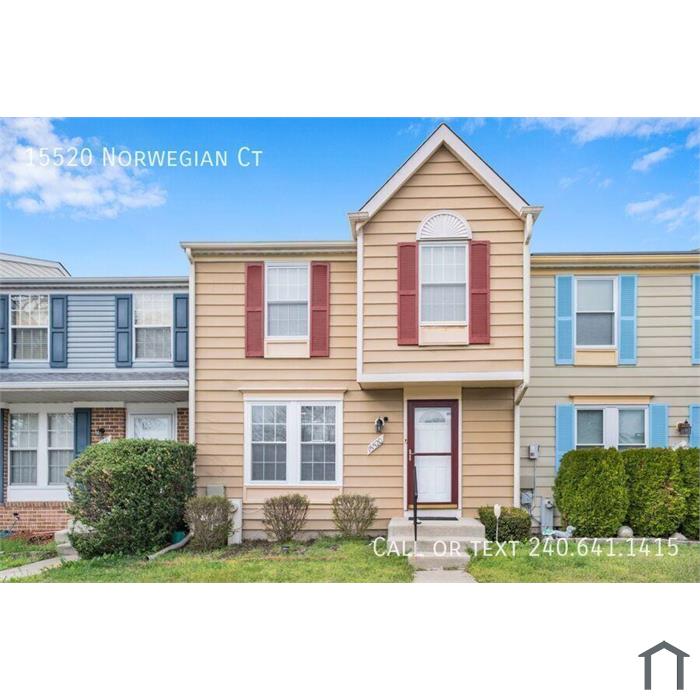 Lovely 2 BR/2 BA Townhome in Bowie!