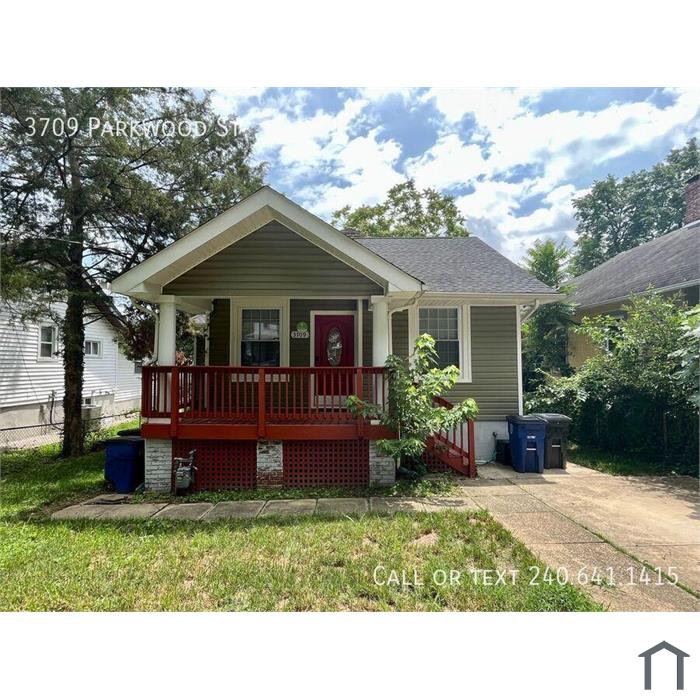 Newly Upgraded 4BR/3 Bathrooms Single-Family Home in Cottage City!