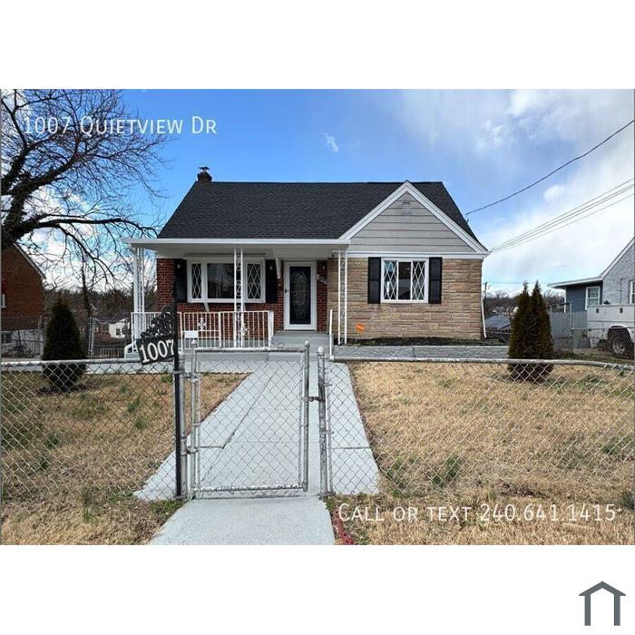 Beautiful 4 BR/4 BA Single-Family Home in Capitol Heights!